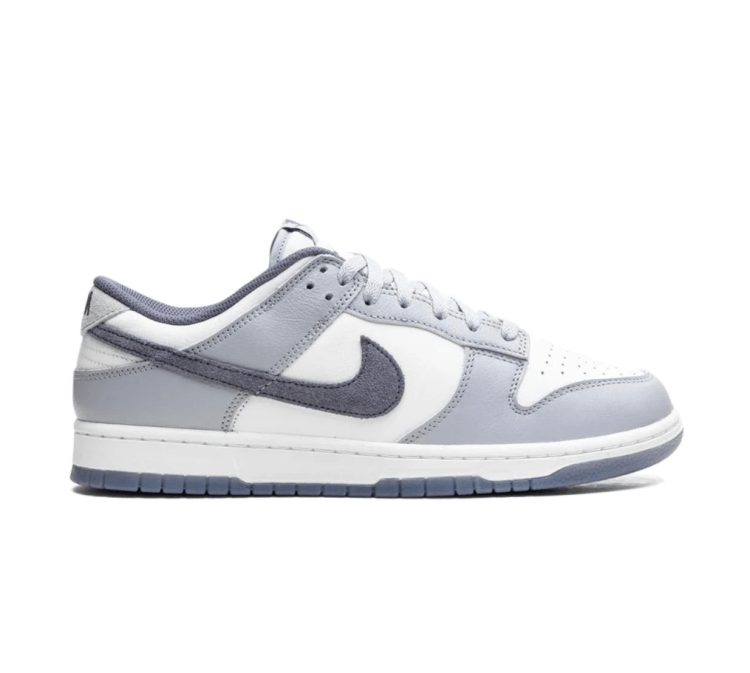 Nike Dunk Low "Light Carbon"